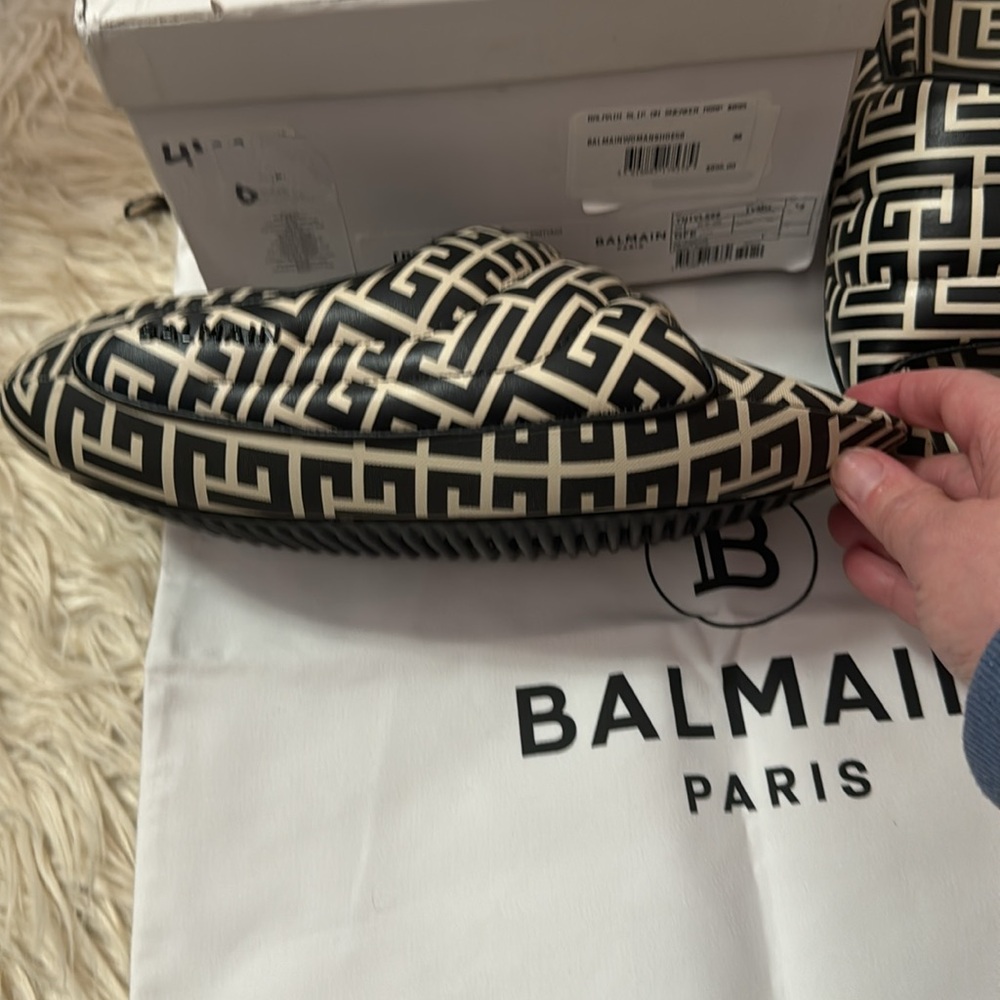 Balmain Black and White logo Slide Sandals-size 36 NEW - Picture 2 of 7